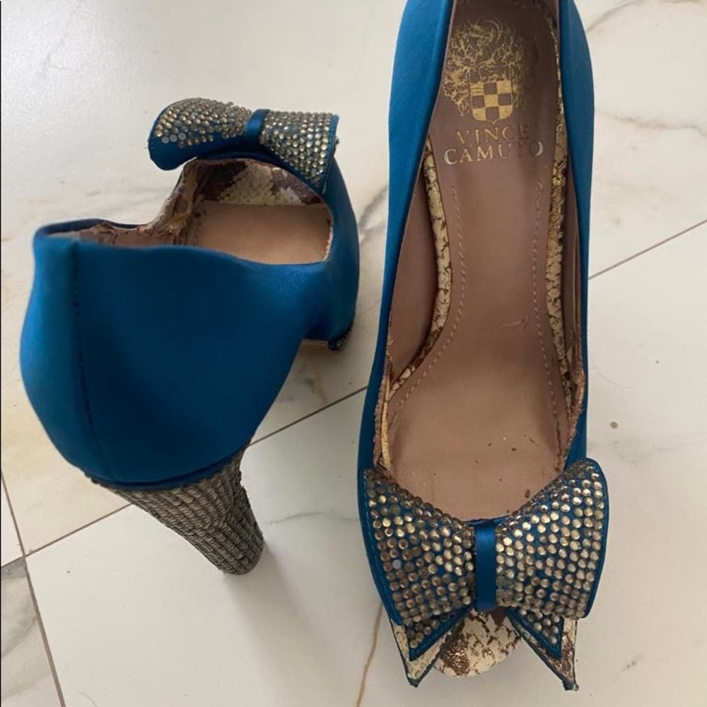 Vince Camuto platform heels